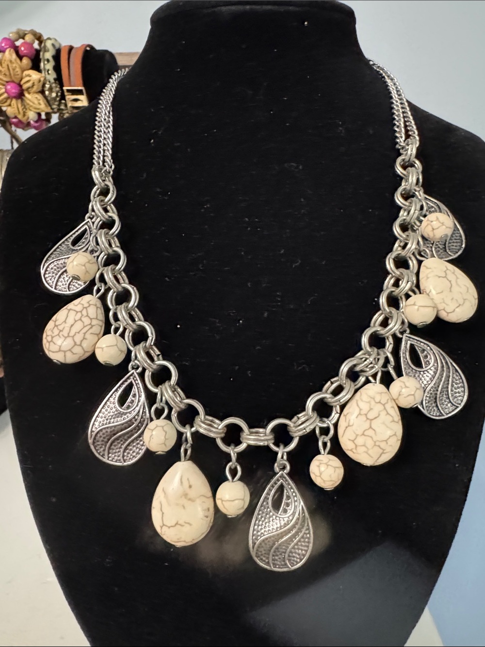 Silver Chain Necklace with Magnesite Stone